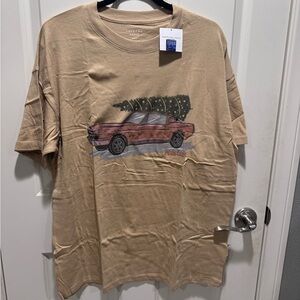 American Eagle holiday T-shirt size M